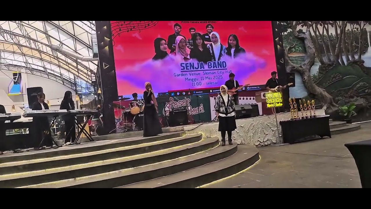Sakura - Rossa | Cover Performance by Cut Mutia & Senja Band 🎤🔥 (Sleman City Hall, Yogyakarta)