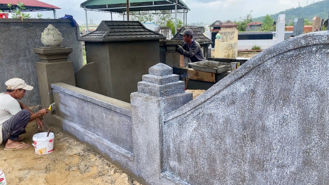 Working alongside the builders, we have completed the tomb that was built in the previous video.