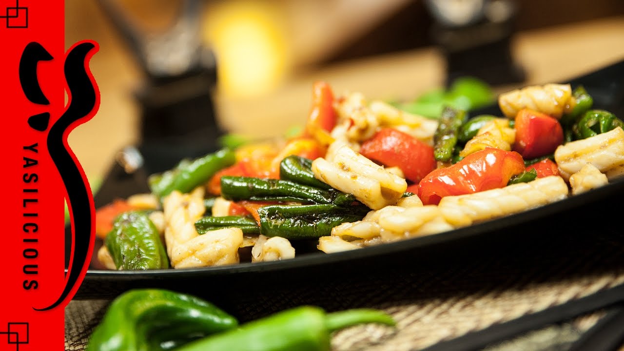 TINTENFISCH mit GERÖSTETER PAPRIKA – asiatisches Rezept – schnell, einfach, lecker