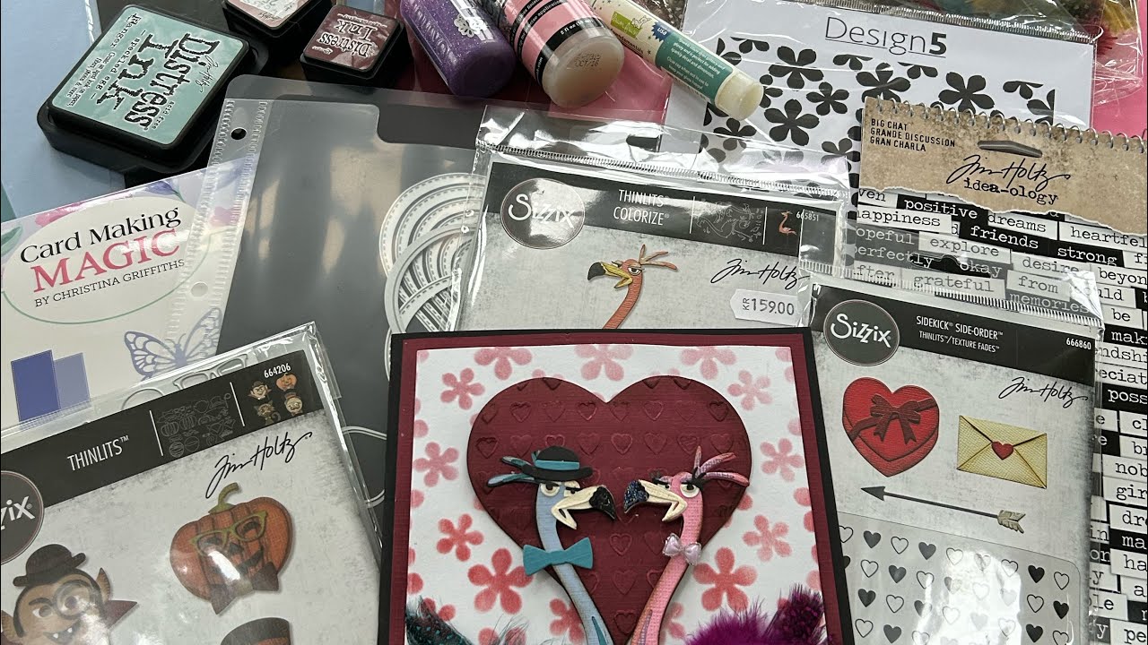 Sjovt, sødt og også lidt skørt Valentine kort med flamingoen, Gladys fra Tim Holtz.