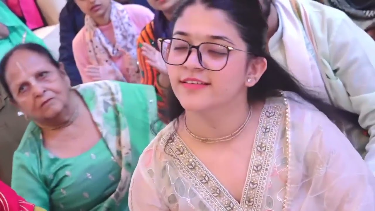 सहारे मत बना ए दिल full bhajan ❤️☺️shree premanandji youtube channel 