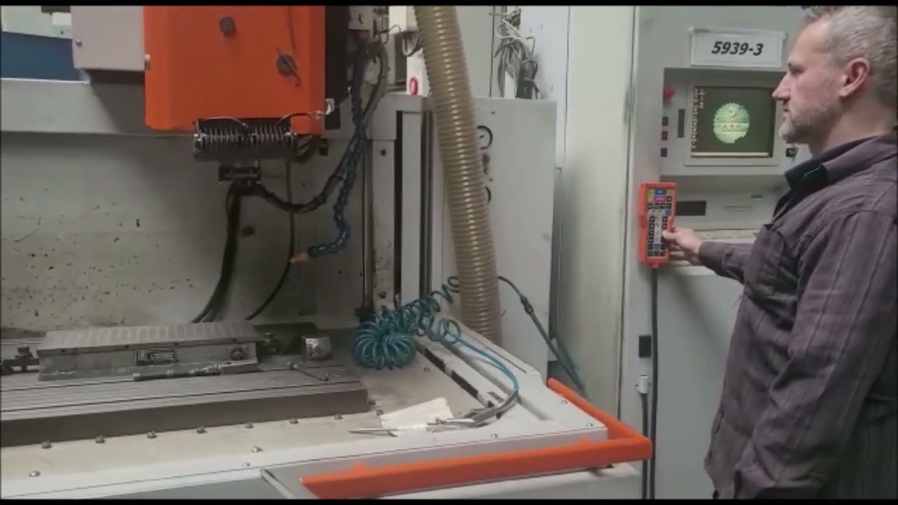 Die Sinking EDM machine Charmilles Roboform FO 550, Amaron s.r.o.