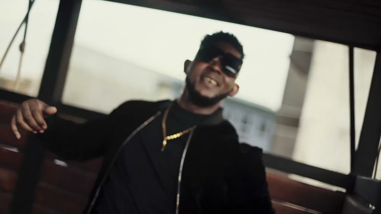 &Eacute;B&Egrave;NE ft T&Eacute;NOR - D&Eacute;MARRER (visualizer Video) directed by CHUZIH