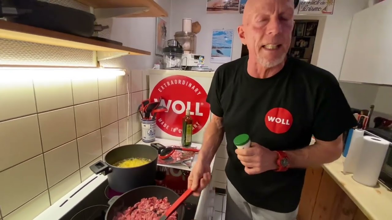 Woll Pfanne 26cm mit Pfannen Gyros und Topf 24cm mit selbst gemachten Pommes .🤩