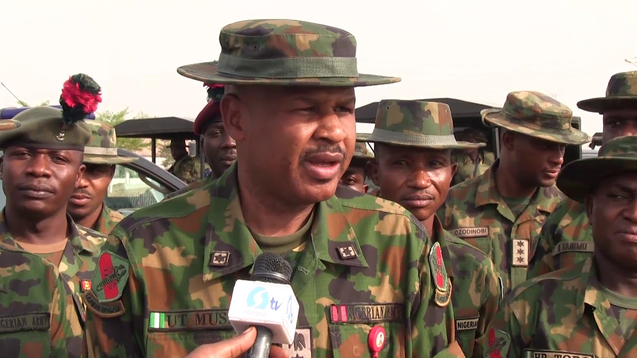 GUARDS BRIGADE COMMANDER COMMISSIONS MILITARY VECHILES