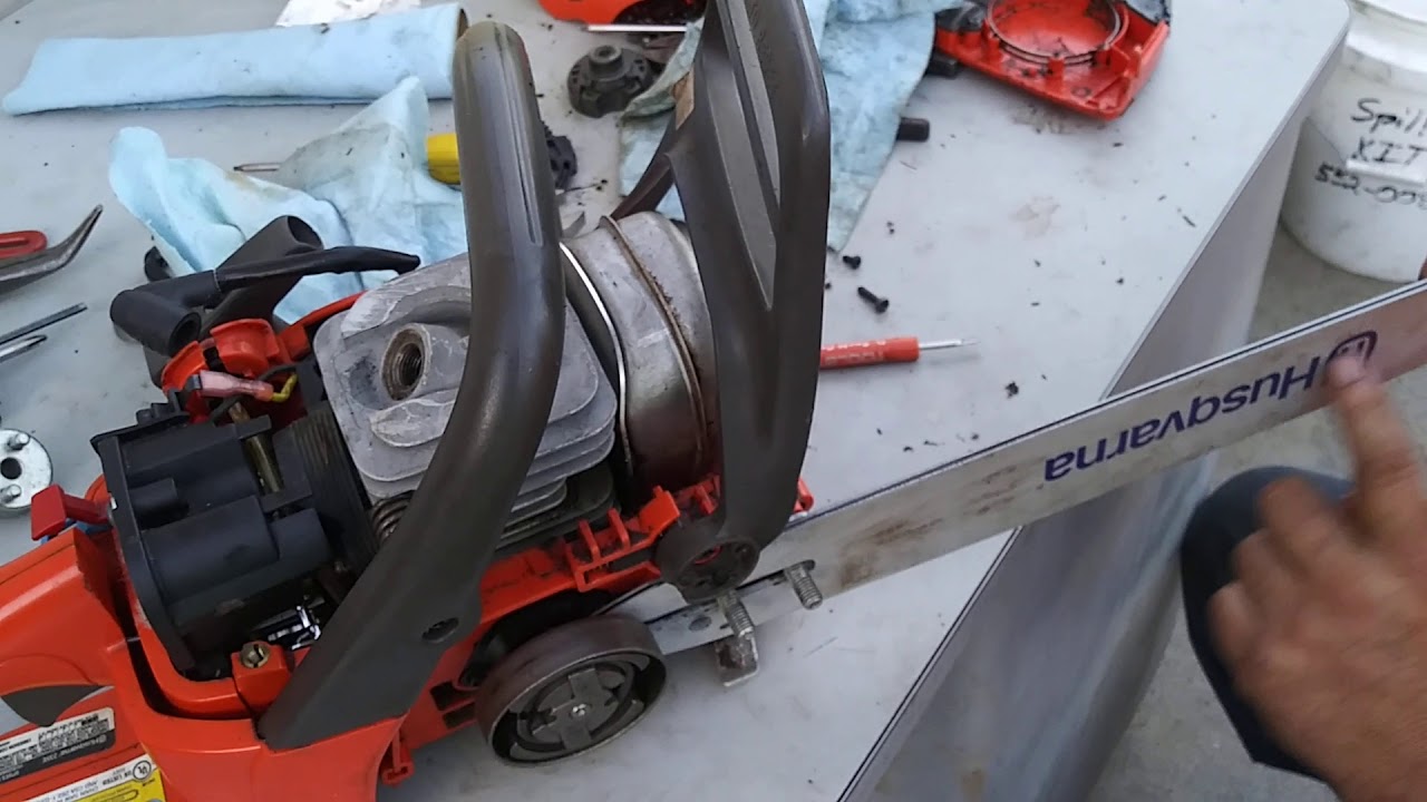 RDMJ2.V.540.Parte#2.HUSQ 235E. MOTOSIERRA.SISTEMA DE LUBRICASION DE LA CADENA