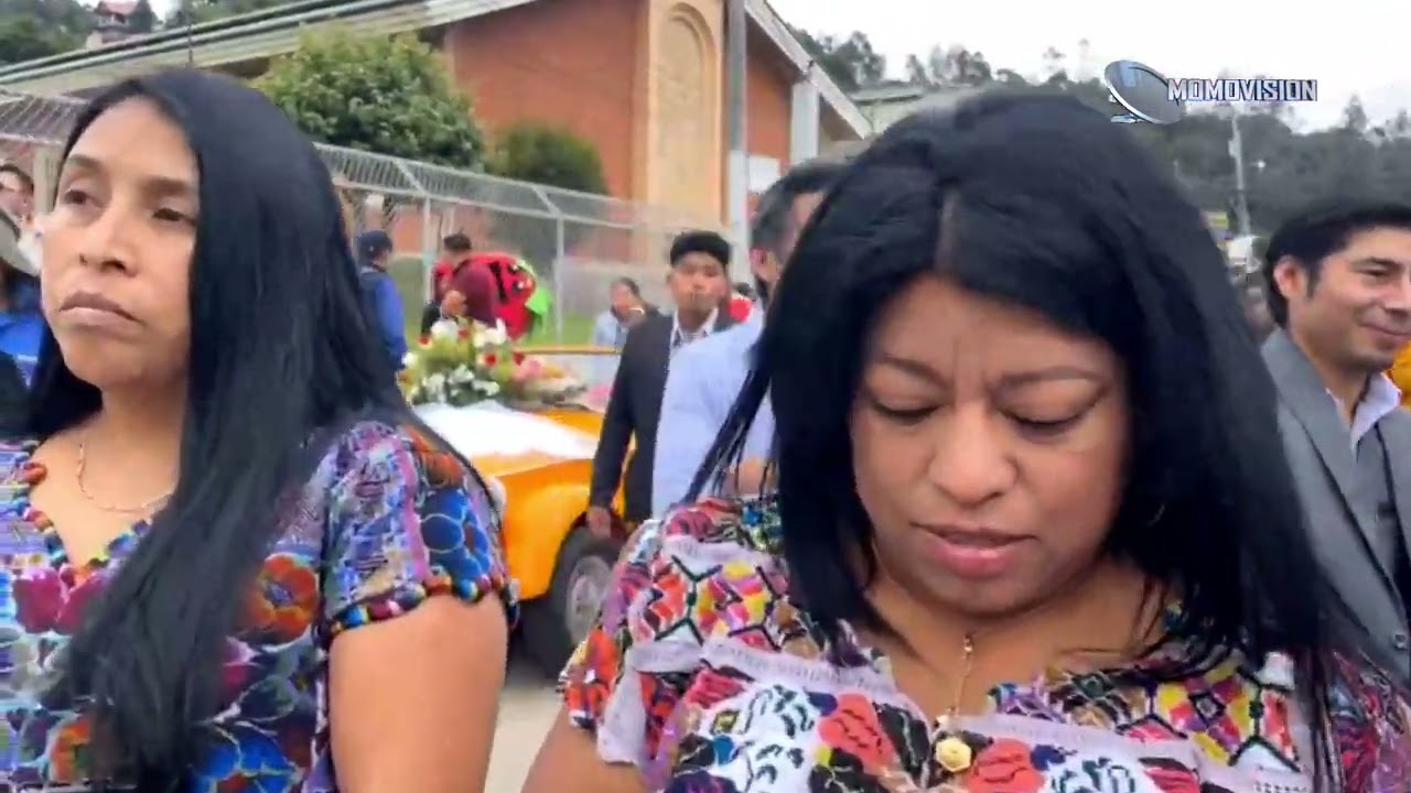DESFILE DE MARCAS 