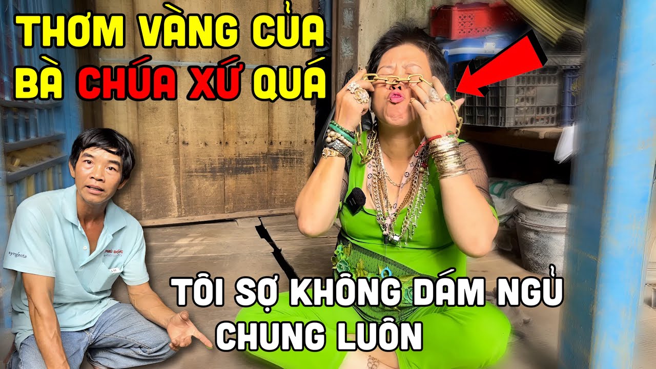 Hãi hùng “Người Phụ Nữ Biểu Hiện Lạ” đeo vàng đầy người Nói Nhiều Câu Ớn Lạnh