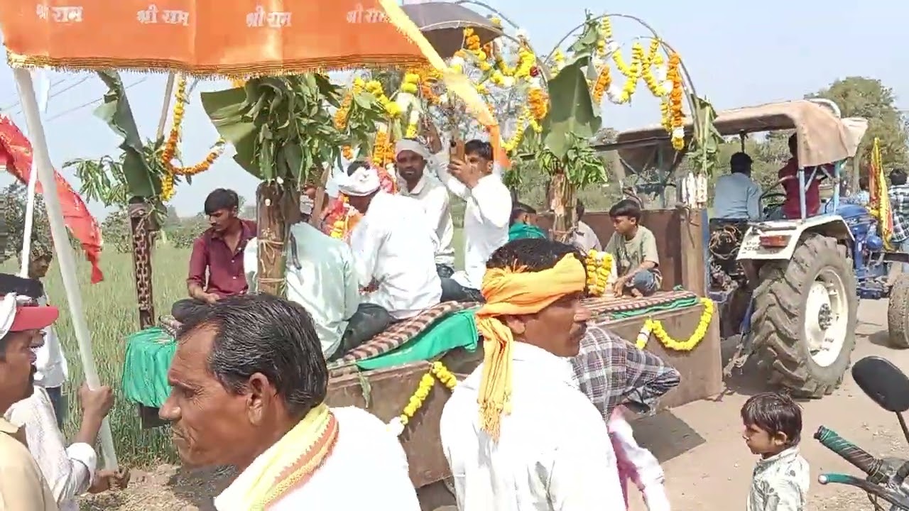 मां महाकाली की प्राणप्रतिष्ठा के तत्वधान में कलश यात्रा का आयोजन, ग्राम बन्हूर, जिला खरगोन( म. प्र.)