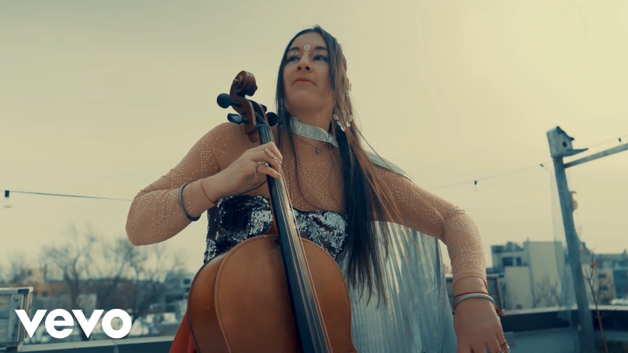 Luana Sandoval - Kiss Me Softly [Bésame Suave]