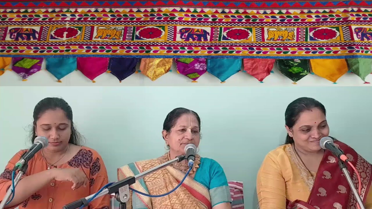 પ્રાણથી અધિક પ્રેમ ગોપીઓ કરે તોએ વાલાને ઓલી કુબજા ગમે - ઉષ્મા બેન( કીર્તન લખેલું નીચે છે) 