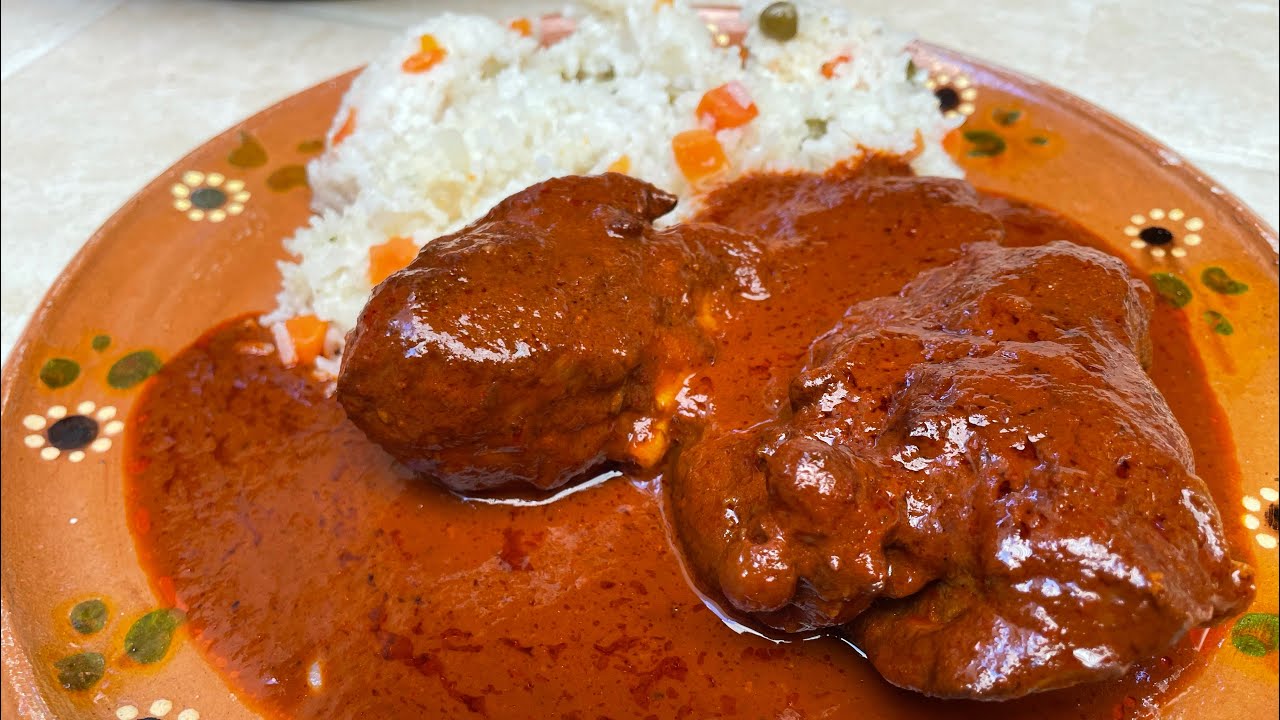 Pollo en Adobo acompañado con Sopa de Arroz | Con Sabor a Guerrero