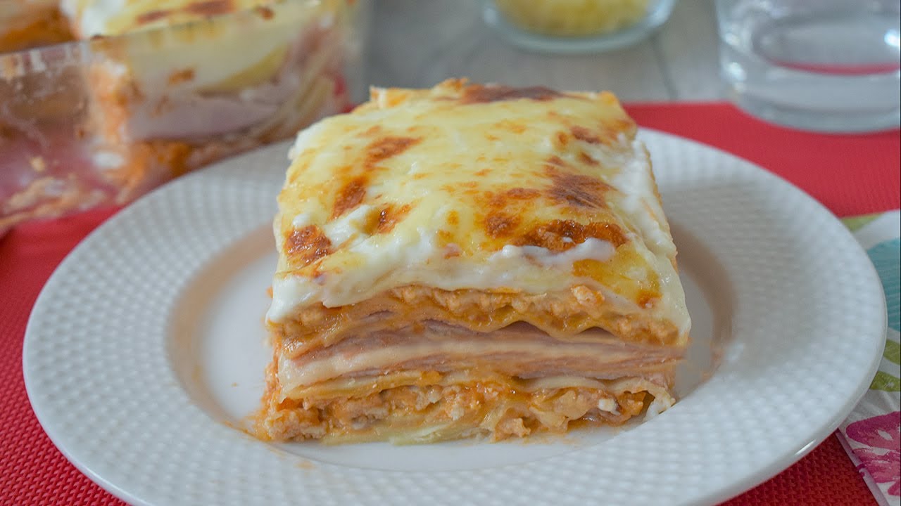Receta de LASAÑA DE POLLO con jamón y queso, ¡no puede estar más rica!