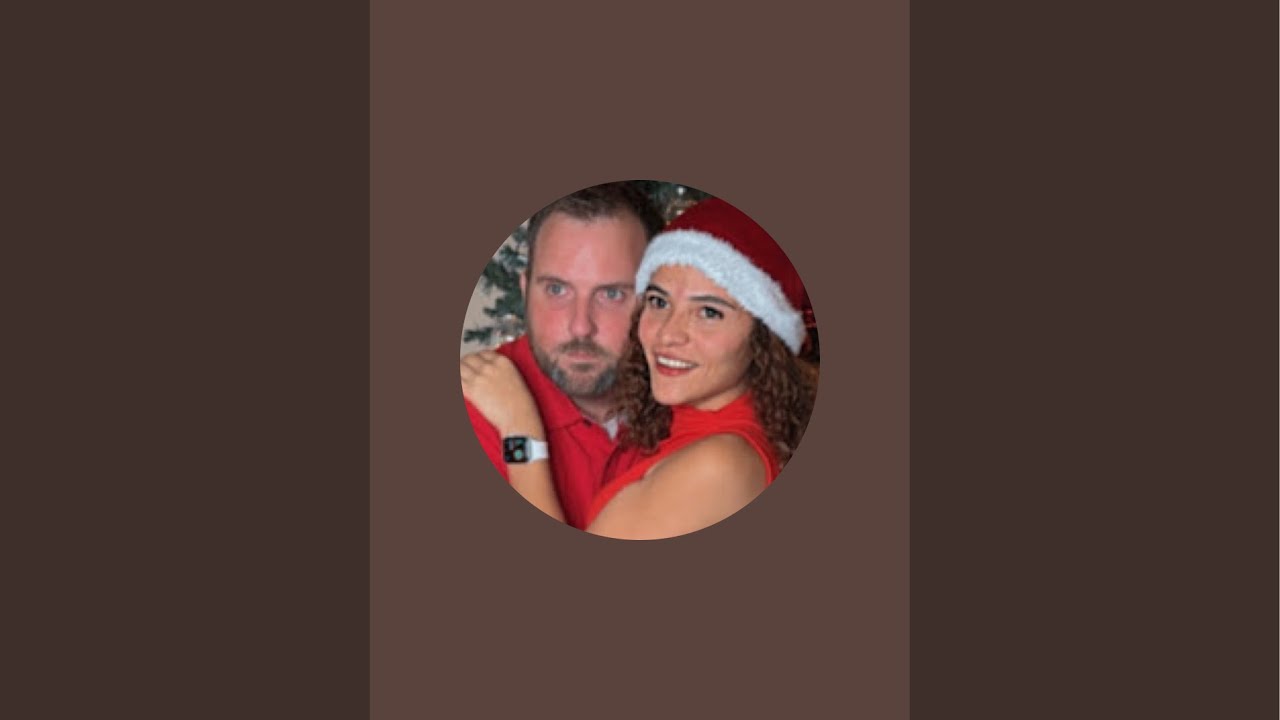 Julie and Robert in the kitchen is live