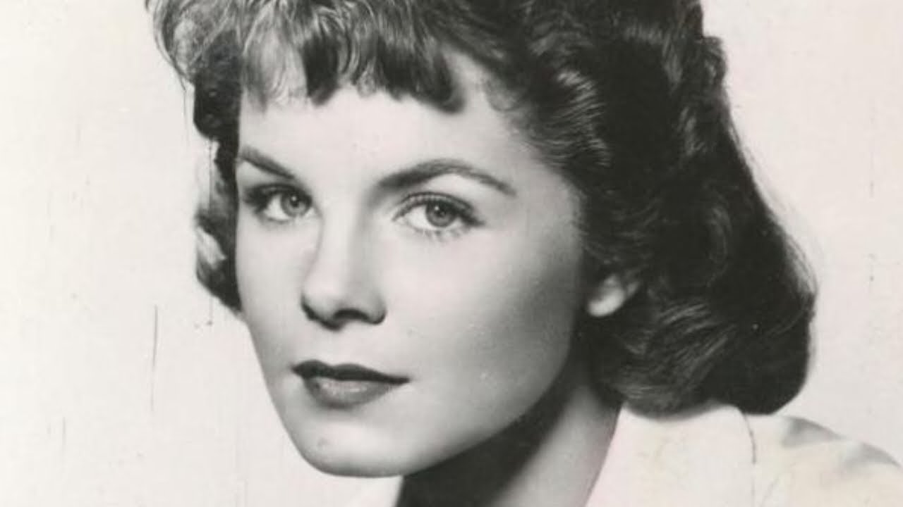 14 сексуальных фотографий Дайан Варси