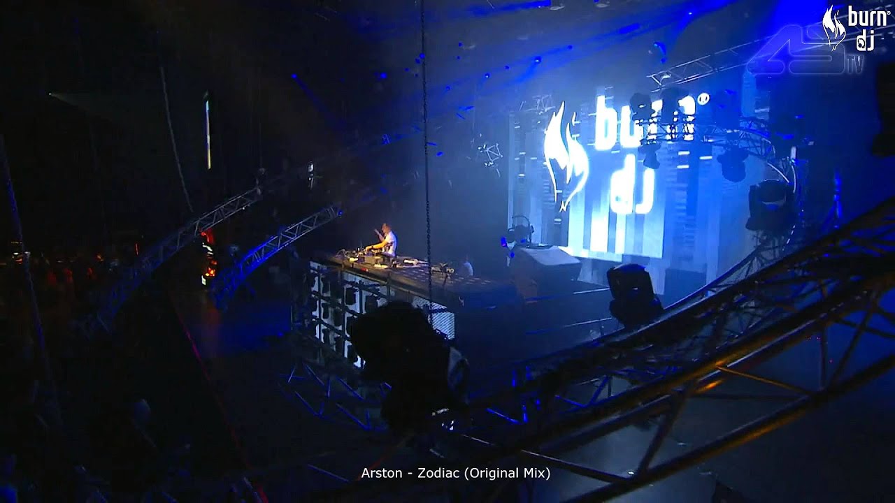 Aurosonic live @ Paul van Dyk show 21.12.2013 Moscow Stadium Live