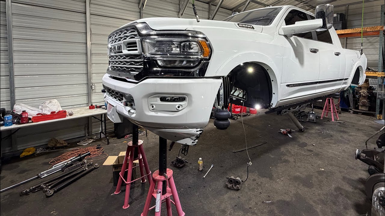 1st Sema Truck In The World With This Powder Setup!!!