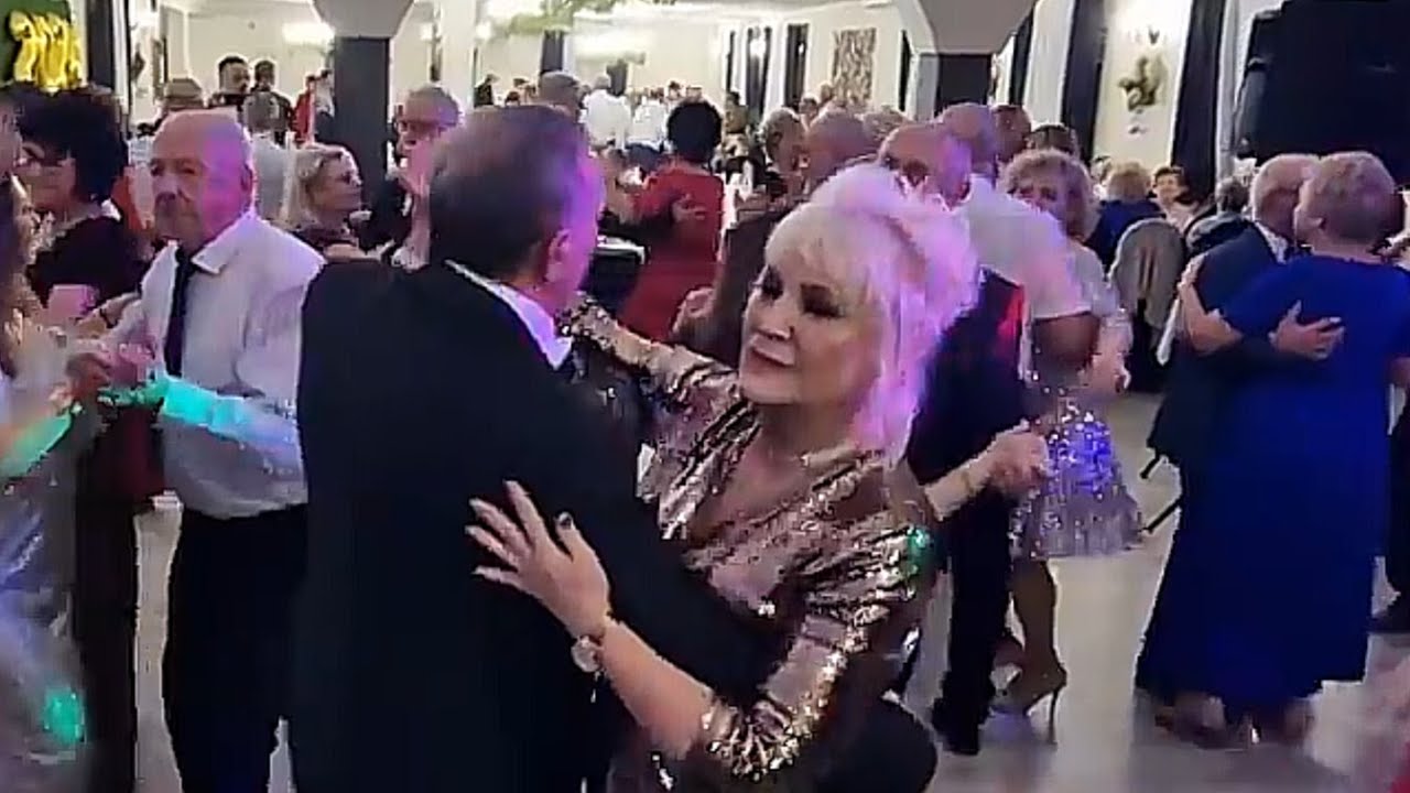 Tego konika nikt nie zatrzyma! Szaleństwo na parkiecie przy złotym przeboju!