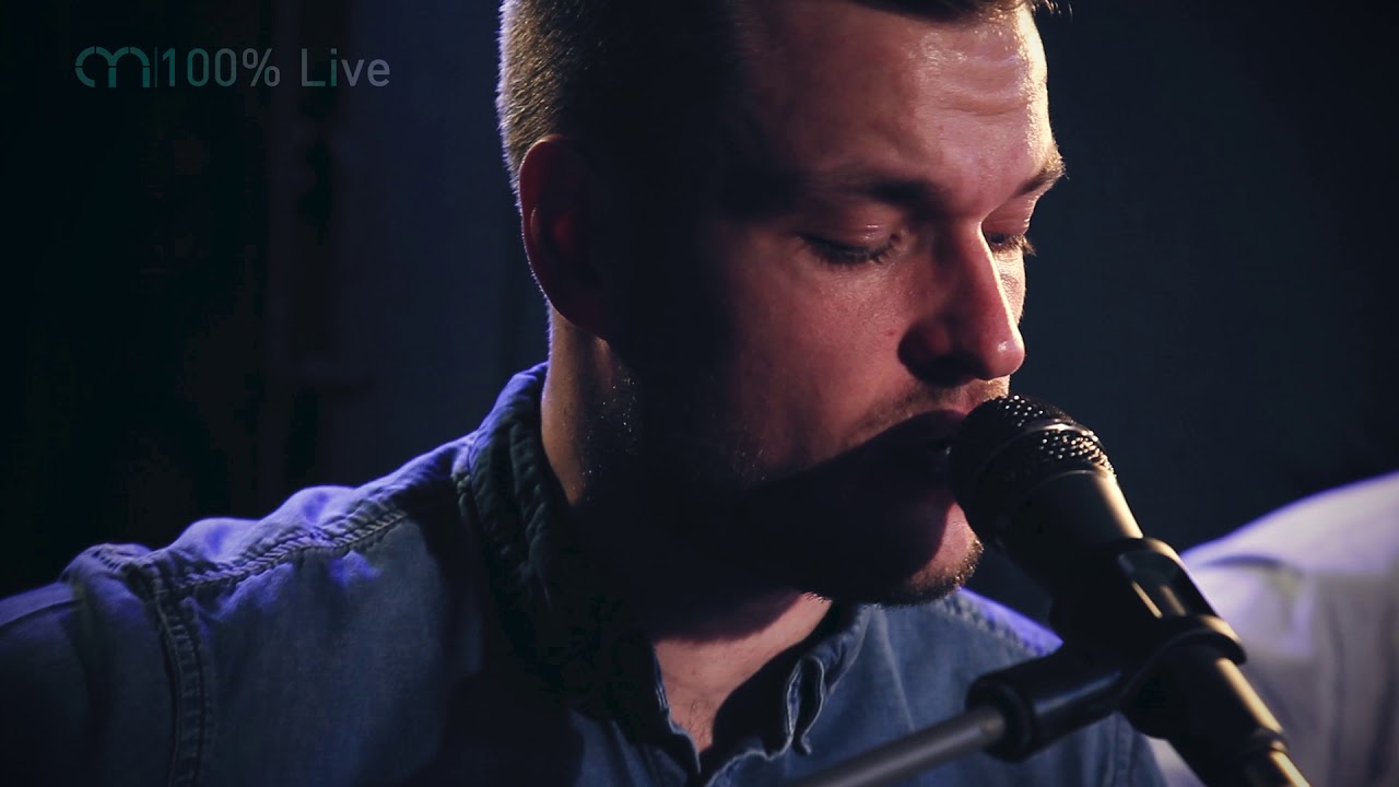 The Hot Shots - 'Sunday Morning' / Maroon 5 (Acoustic Cover) Live in Session at The Silk Mill