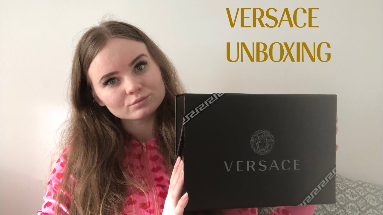 VERSACE I ♡ BAROQUE SLIPPERS UNBOXING