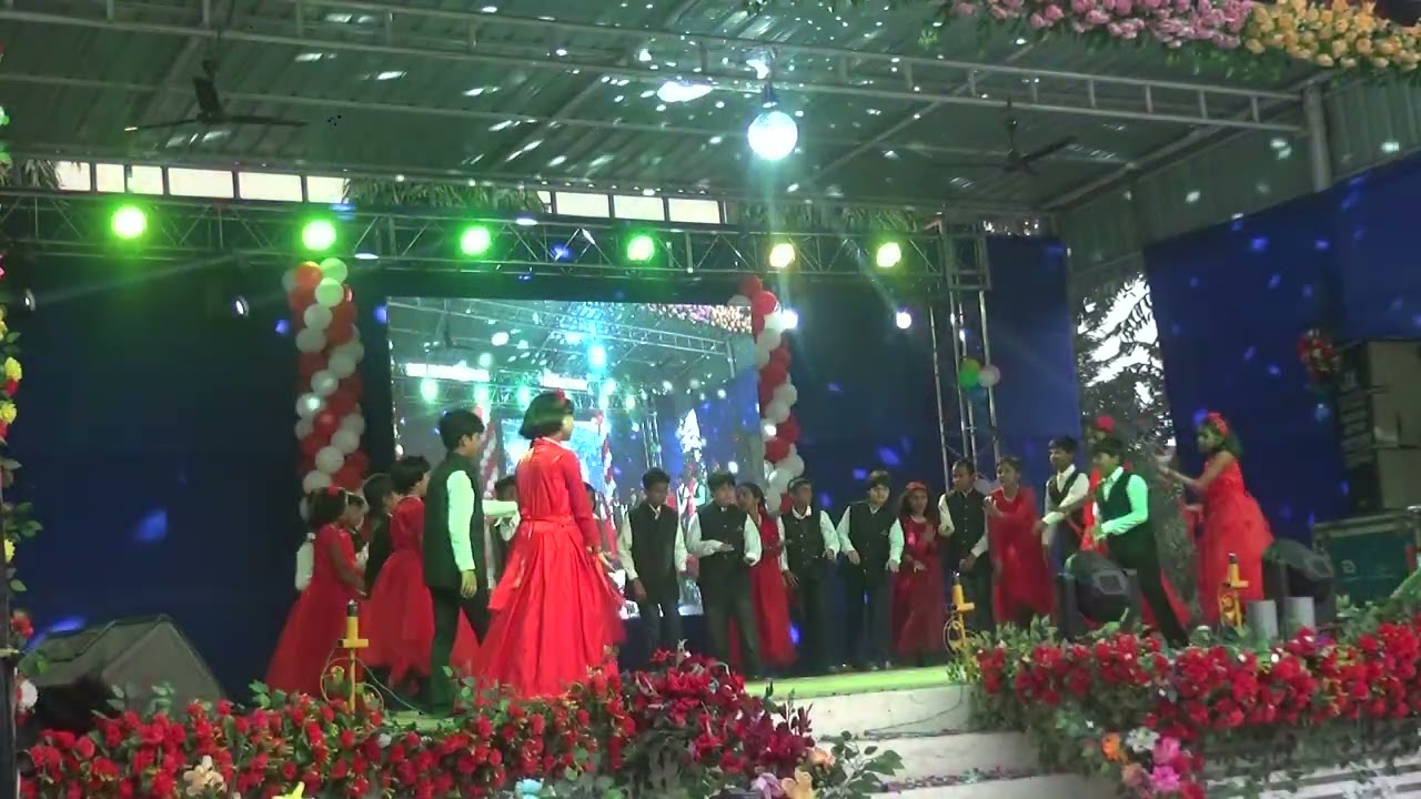 In panchiyon ko dekh kar.  Dance performance by primary students . Annual Day 2024