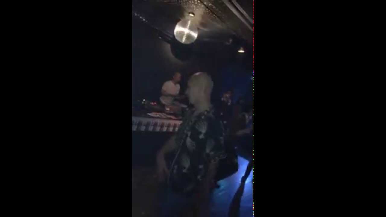 KEB DARGE DANCING DOTS'n'LINE Sat 21 DEC 2013