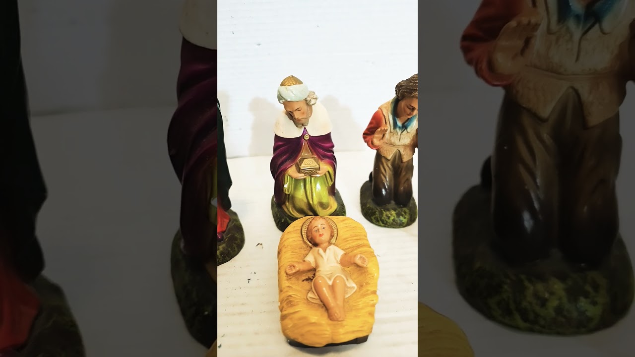 Sold - Vintage Nativity Chalkware Set Germany #nativityscene #jesus #reseller #resellercommunity