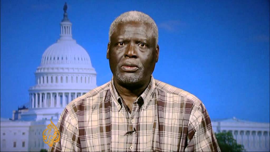 Ansar Dine fighters destroy Timbuktu shrines