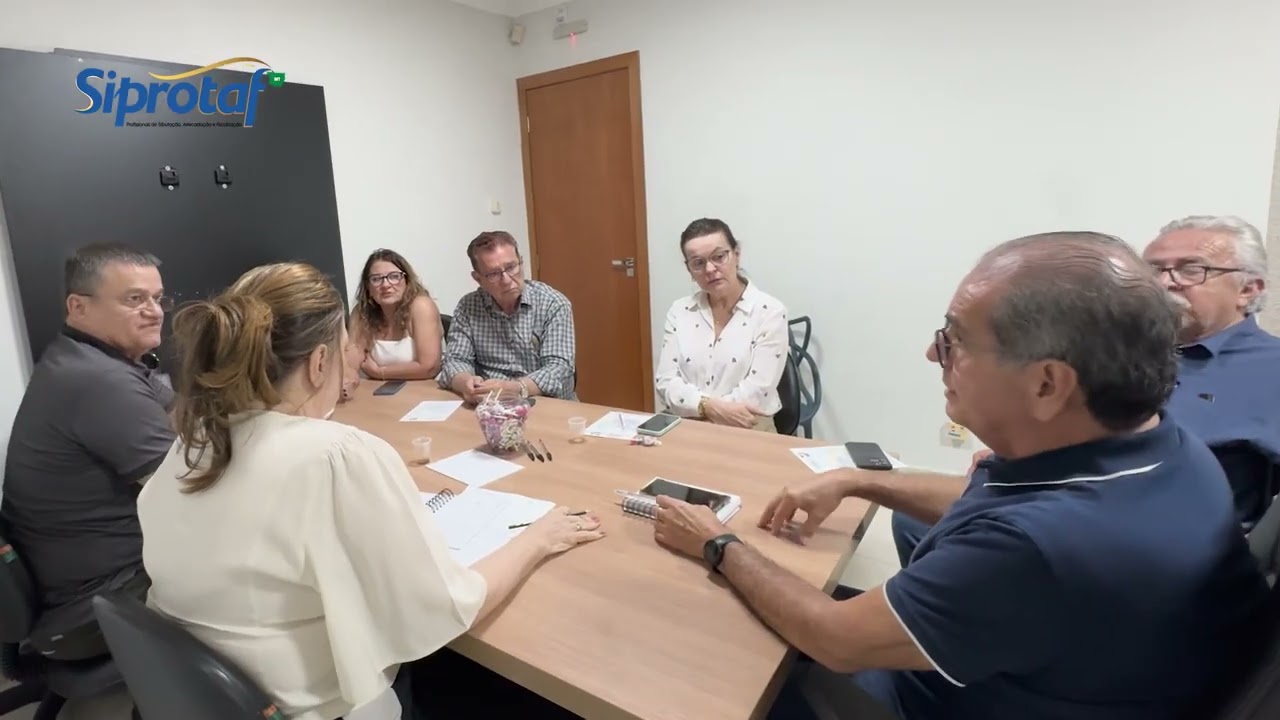 Servidores ativos e diretoria do SIPROTAF se reúnem para avaliar demandas da categoria 