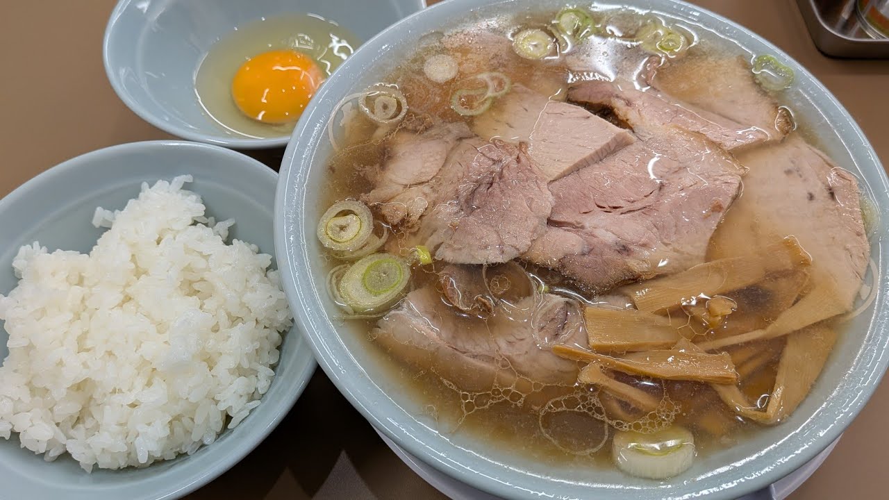 【京都ラーメン】昭和の中華そばをリスペクトする東京で人気のラーメンが京都初上陸！「チャーシュー麺＆ライス＆生卵」【あきちゃんラーメン】kyoto gourmet