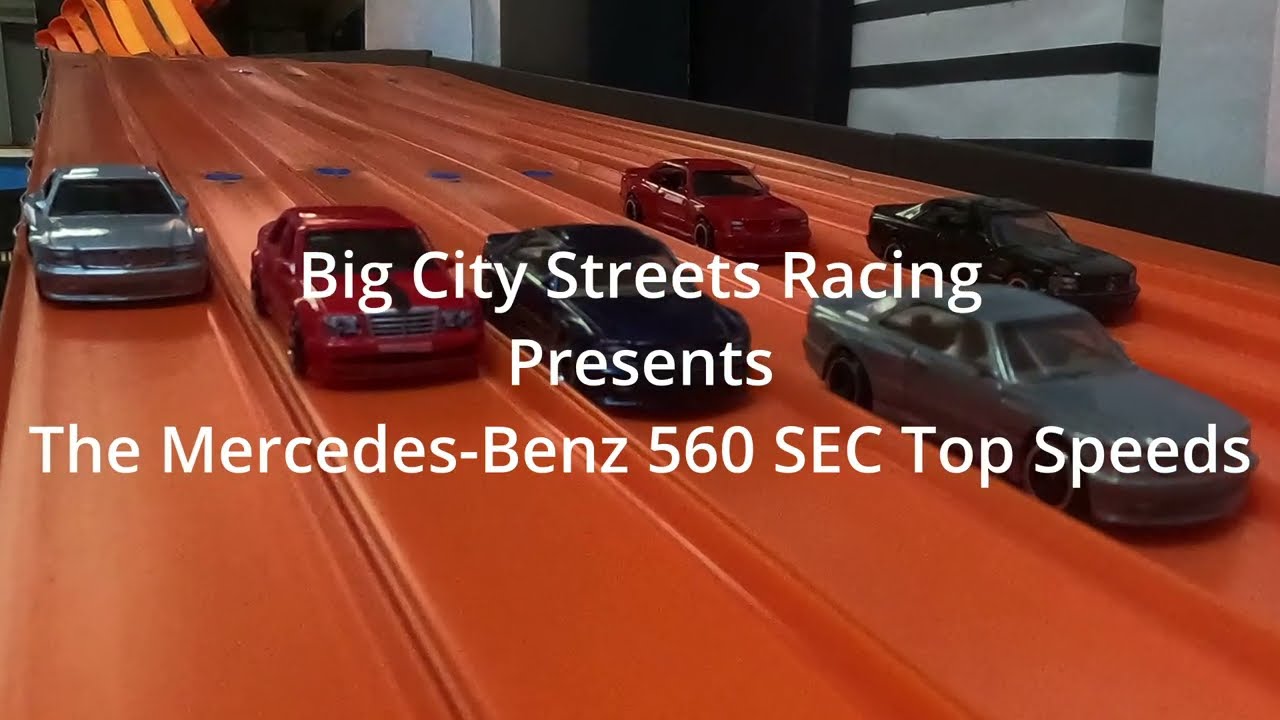 Hot Wheels Mercedes Benz 560 SEC AMGs on the Big City Streets