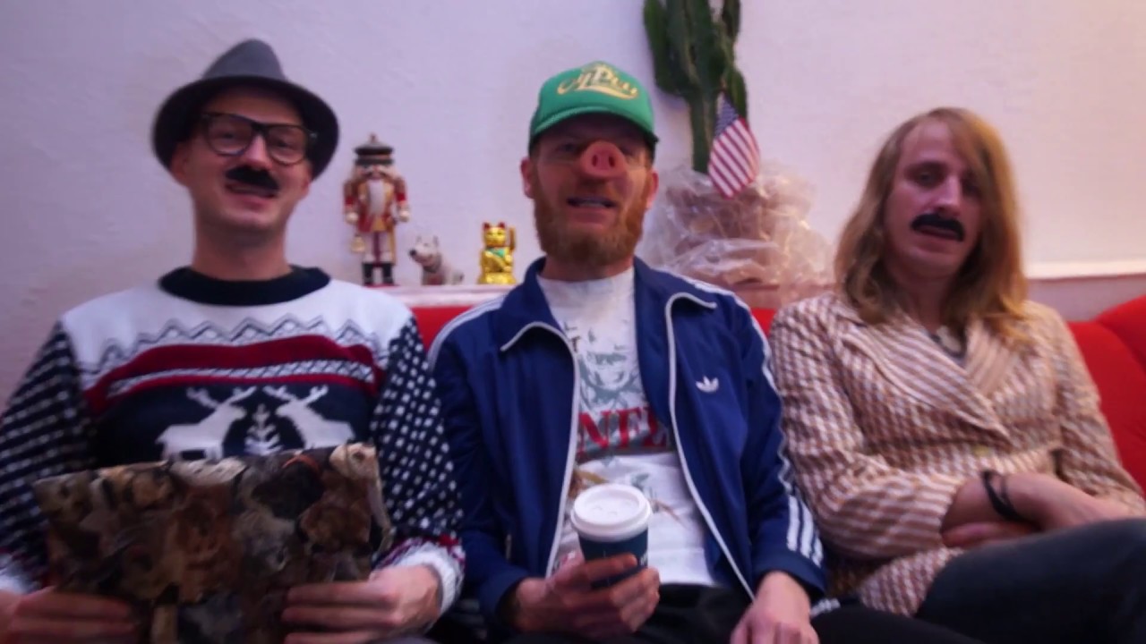FCKR - Theater (official Video)