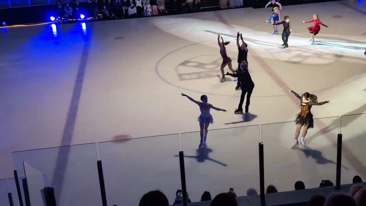 Group finale featuring Alysa Liu - A million dreams - Gold on Ice Philly - 12.13.25
