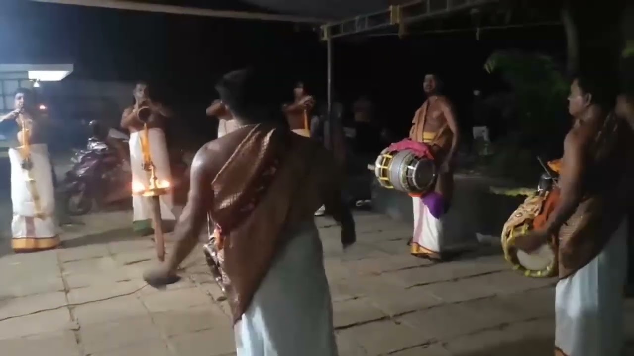 Kottapadi Surendran and Team Nadaswaram ||Thakida Thathimi Song ||Salangai Oli(Sagara Sangamam)Movie