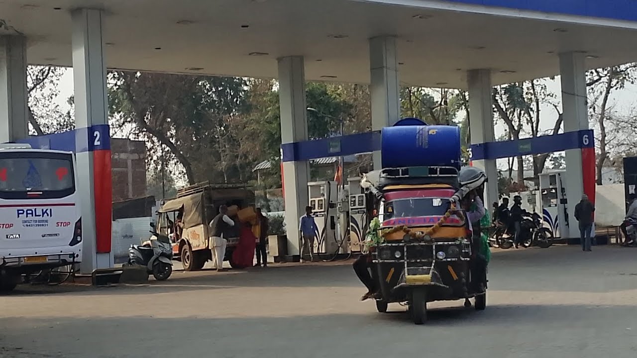 Petrol lene Ranka gaya my