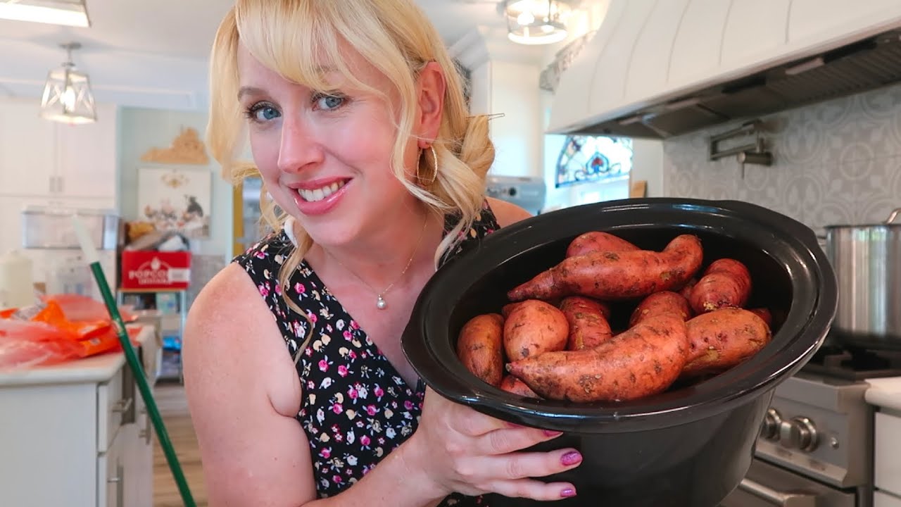 LARGE FAMILY Single Mom of 9 Homemaking, Cooking, Cleaning!!