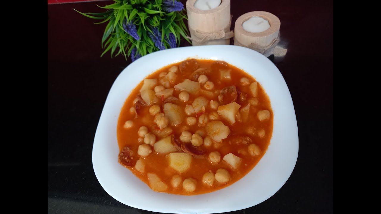 Guiso de garbanzos con patatas y chorizo ** Monsieur cuisine Smart, Connect y Plus **