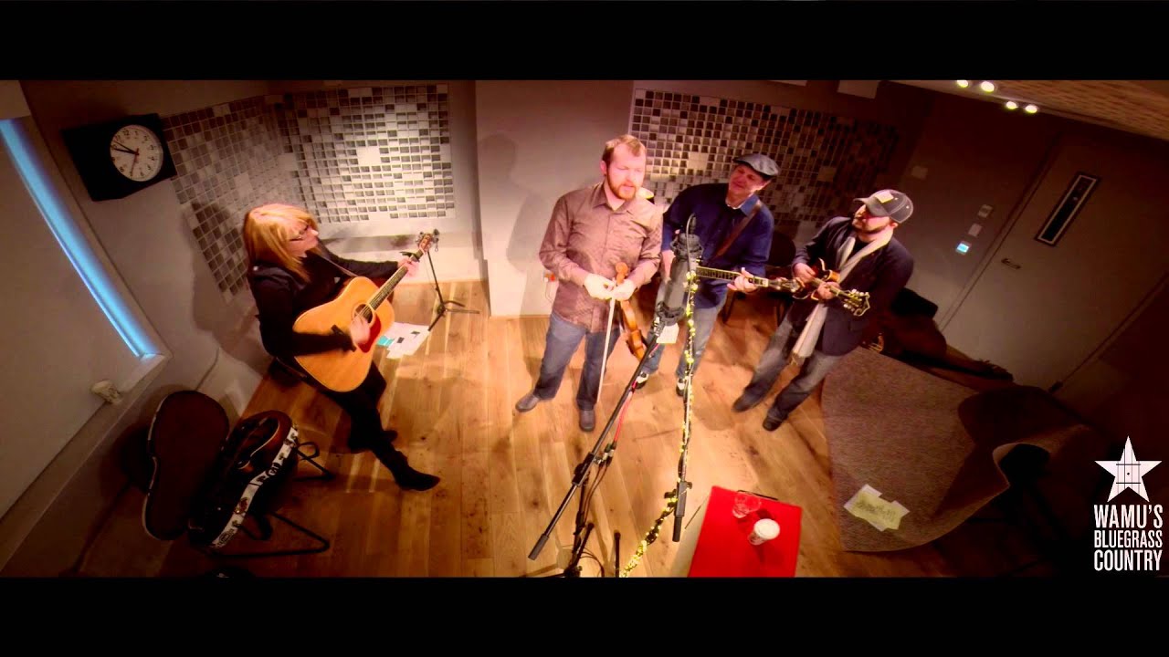 Claire Lynch - Buttermilk Road/The Arbours [Live at WAMU's Bluegrass Country