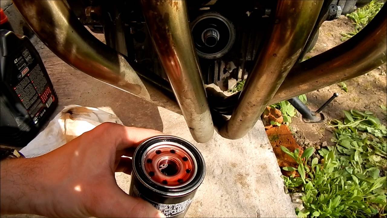 Замена моторного масла Honda CB 400 SF часть первая
