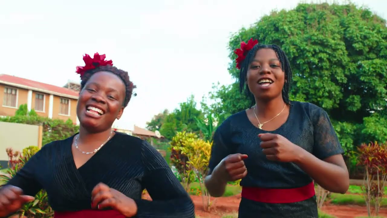 Emilia lusaki - Salama (Official Video)