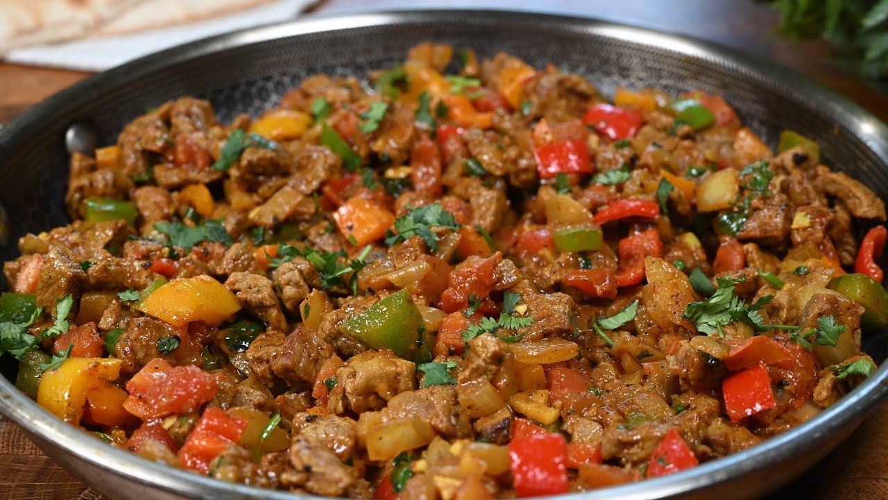 فطور او عشاء لذيذ! جربوا طريقة مقلقل اللحم اليمني 😍 رووعة! The Perfect Meat Stir Fry One-Pot Dinner
