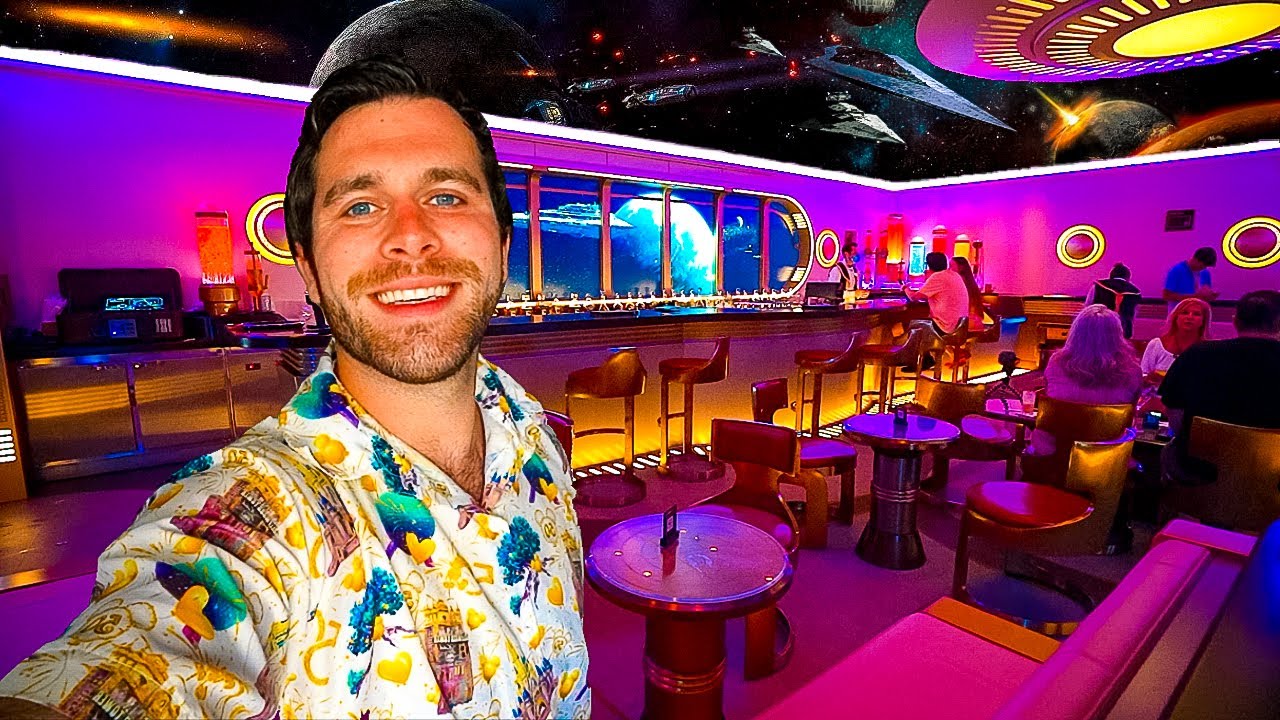 Trying AMAZING Star Wars Drinks, FROZEN Dinner Night, Cast Away Cay: Disney Wish Cruise Day 3