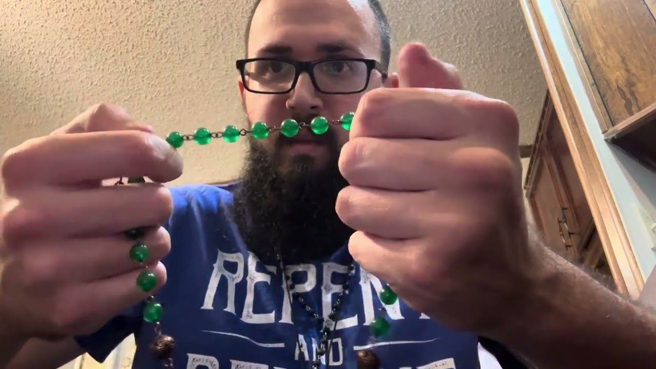 Brief Introduction To Anglican Rosaries (Why I Use Them & You Should Too)