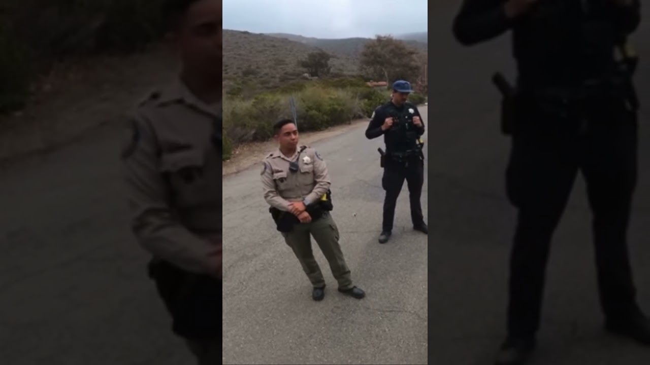WHY DO COPS HATE SUR RONS SO MUCH?👮&zwj;♀️ 👮&zwj;♂️ 🤨😩 #shorts #surron #ebikesanscops #nopedals