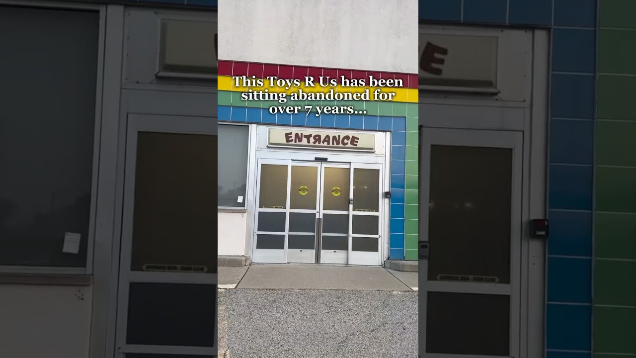 This abandoned Toys R Us is straight out of the backrooms&hellip;