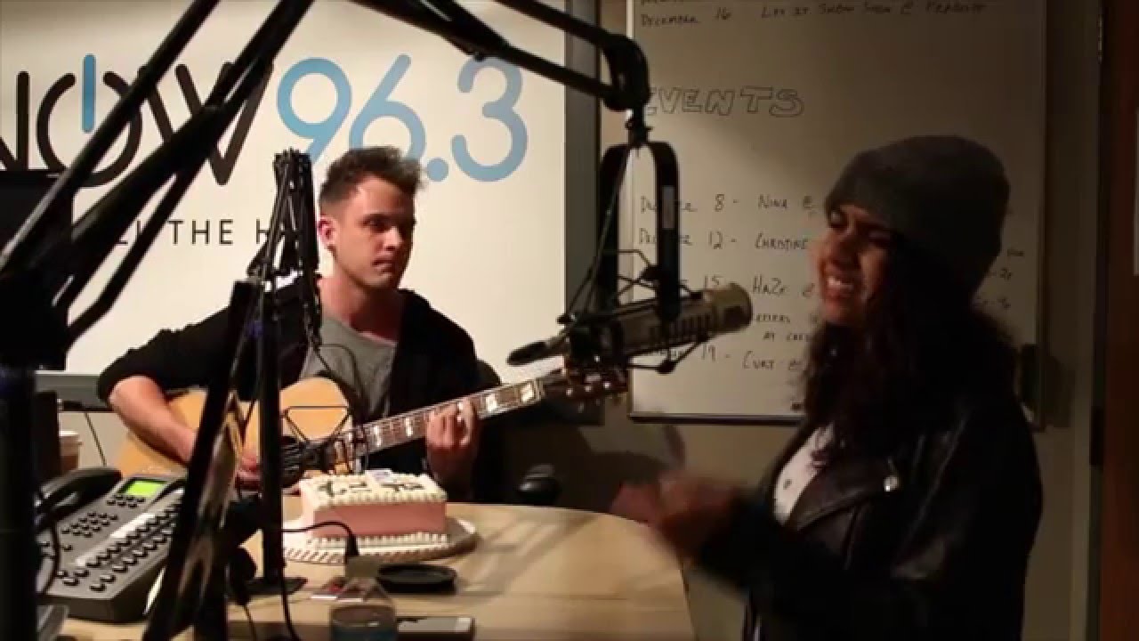 Alessia Cara - Wild Things (Acoustic)
