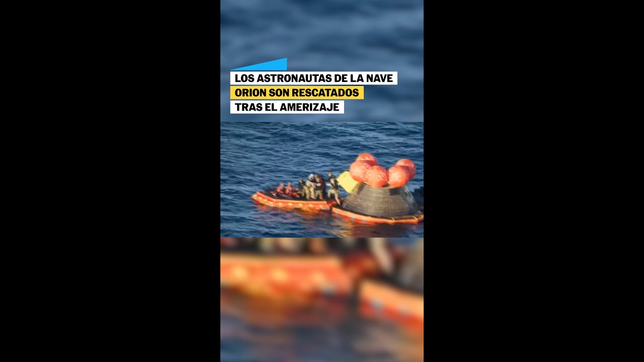 Astronautas de la nave Orion son rescatados en helic&oacute;ptero tras el amerizaje #shorts