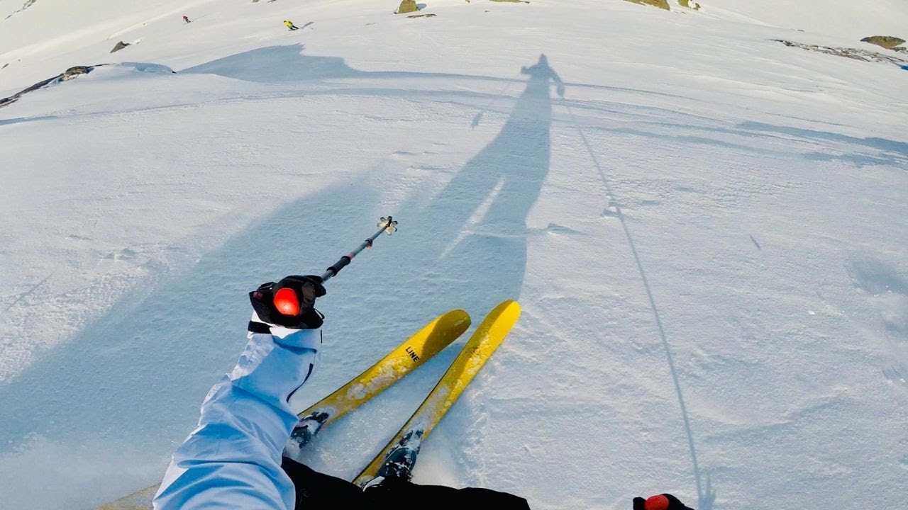Skiing in Riksgränsen 2022