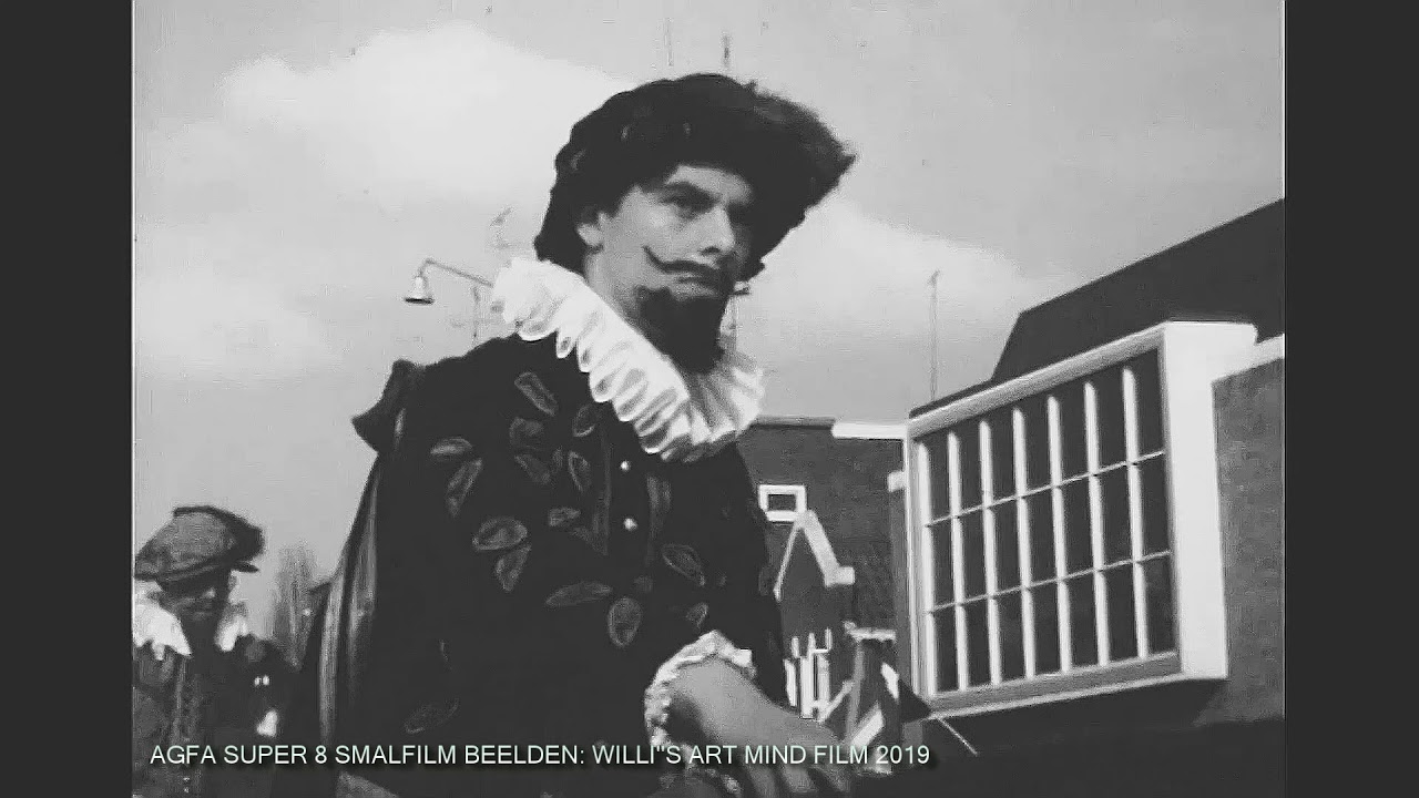 GRONINGEN - IN BEELD EIND 60er BEGIN 70er JAREN SUPER 8 SMALFILM BEELDEN VAN OPTOCHTEN IN GRONINGEN