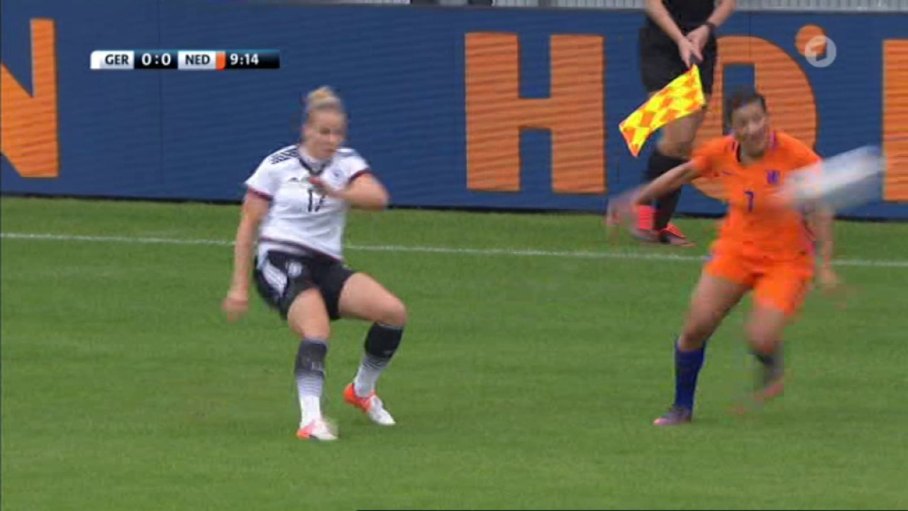 Frauenfussball Deutschland   Niederlande 25 10 2016 1  Halbzeit